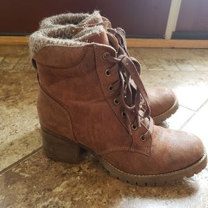 Womens Heeled Boots